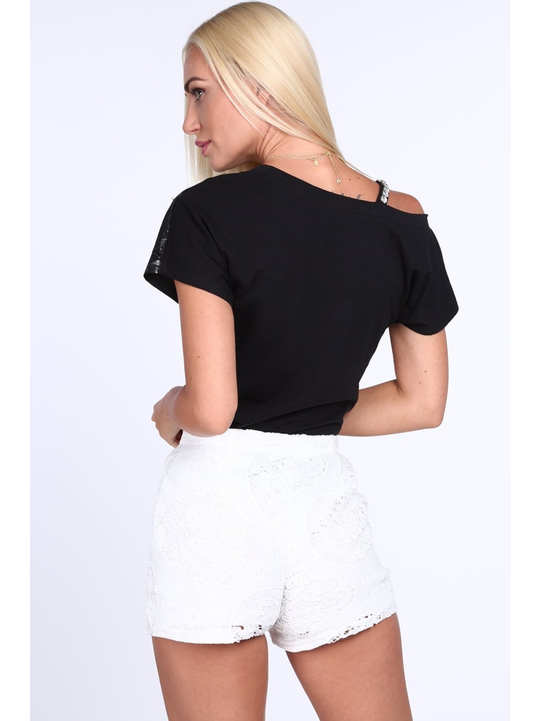 Cream lace shorts with zipper ZZ383 - Online store - Boutique